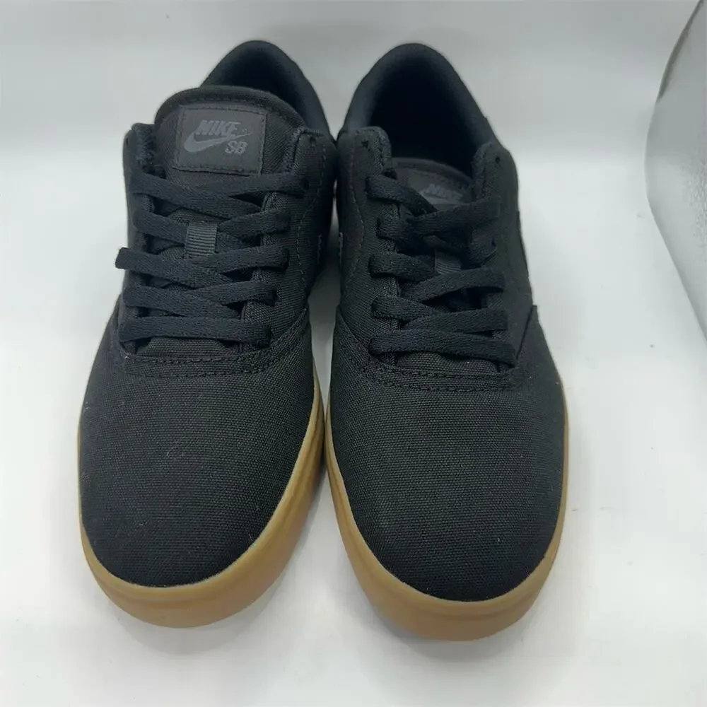 Nike SB Check Canvas Skate Shoes Black Gum Low Top Lace Up |  Youth 7 / 8.5W